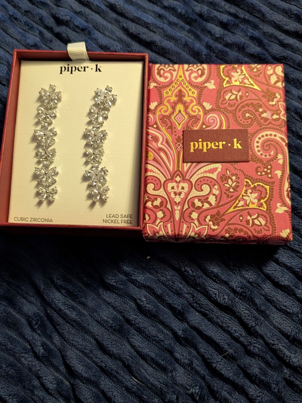 Viral Piper K Cubic Zirconia Dangling Floral Earrings Bridal Wedding Prom Silver